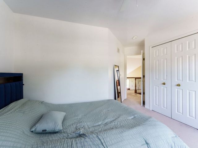 360 Ambria Drive, Mundelein, IL 60060
