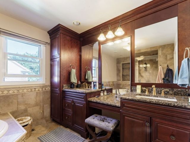 360 Ambria Drive, Mundelein, IL 60060