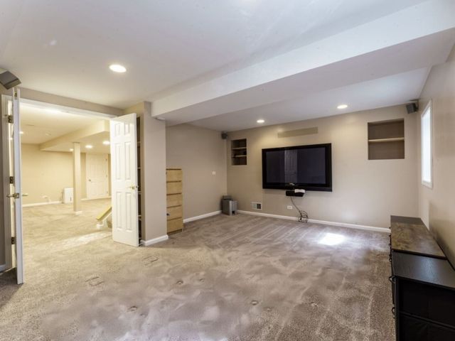 360 Ambria Drive, Mundelein, IL 60060