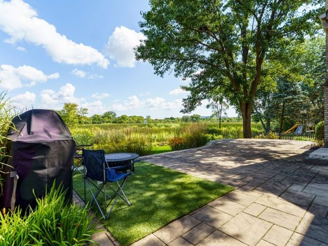 360 Ambria Drive, Mundelein, IL 60060