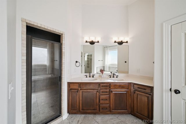 14812 S 53rd East Avenue, Bixby, OK 74008