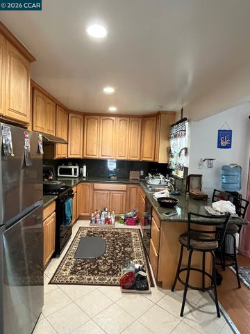 1078 Via Enrico, San Lorenzo, CA 94580