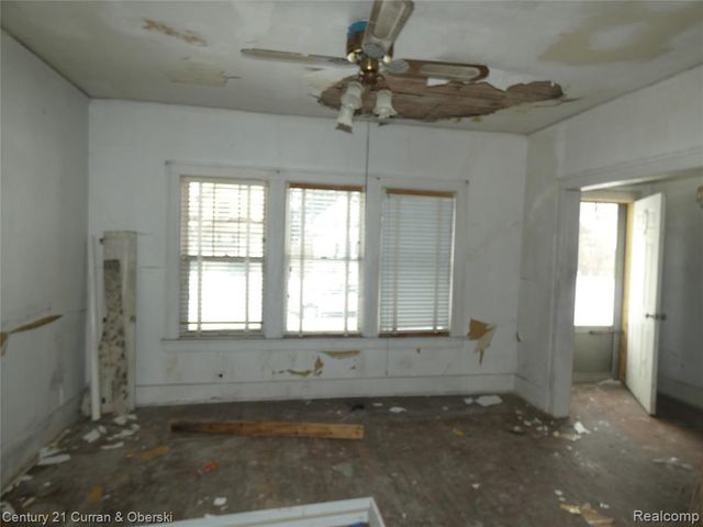 4300 Larchmont Street, Detroit, MI 48204