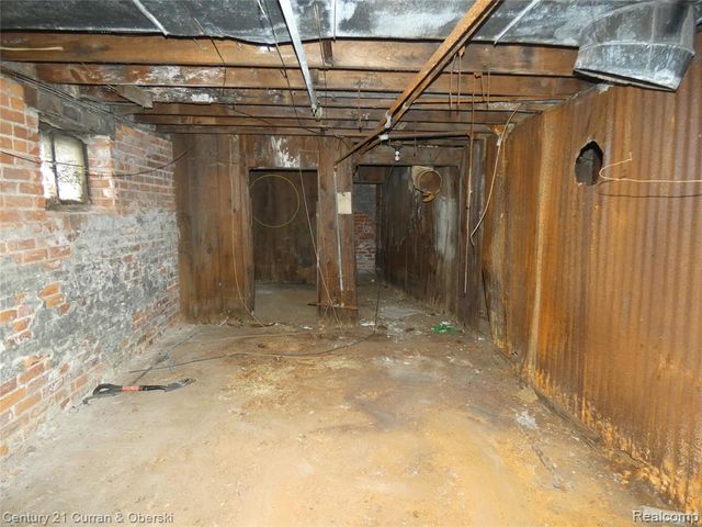 4300 Larchmont Street, Detroit, MI 48204