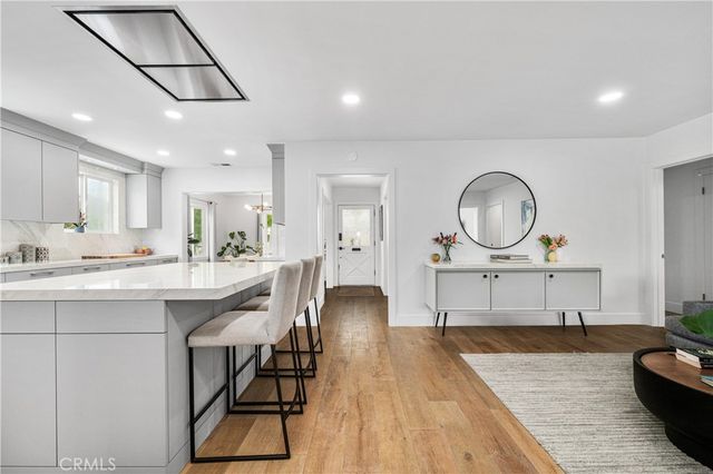 3945 Gondar Avenue, Long Beach, CA 90808