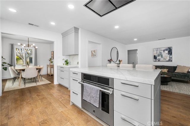 3945 Gondar Avenue, Long Beach, CA 90808
