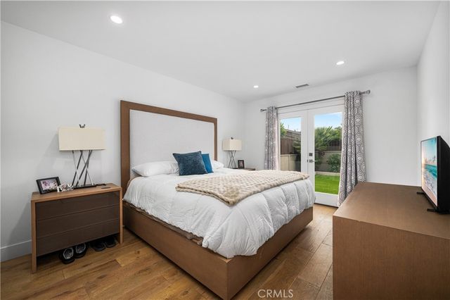 3945 Gondar Avenue, Long Beach, CA 90808