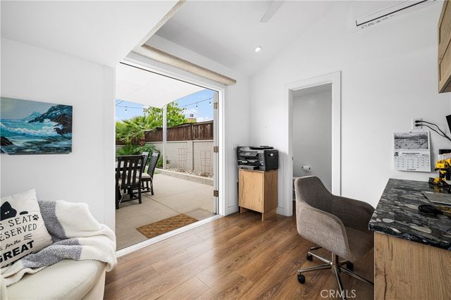 3945 Gondar Avenue, Long Beach, CA 90808