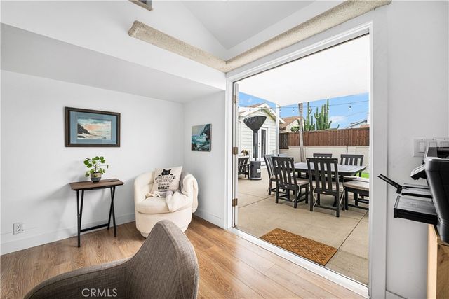 3945 Gondar Avenue, Long Beach, CA 90808
