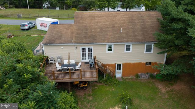 26 GOLF ACRES RD, Mohnton, PA 19540