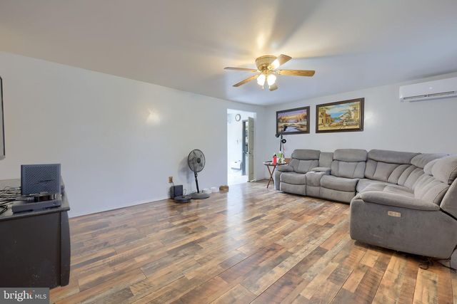 26 GOLF ACRES RD, Mohnton, PA 19540