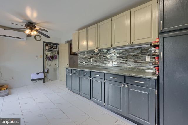 26 GOLF ACRES RD, Mohnton, PA 19540