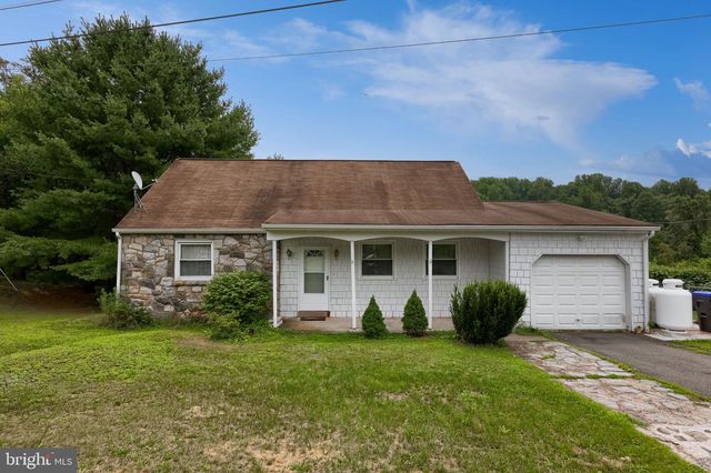 26 GOLF ACRES RD, Mohnton, PA 19540