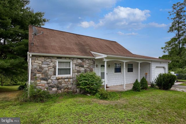 26 GOLF ACRES RD, Mohnton, PA 19540