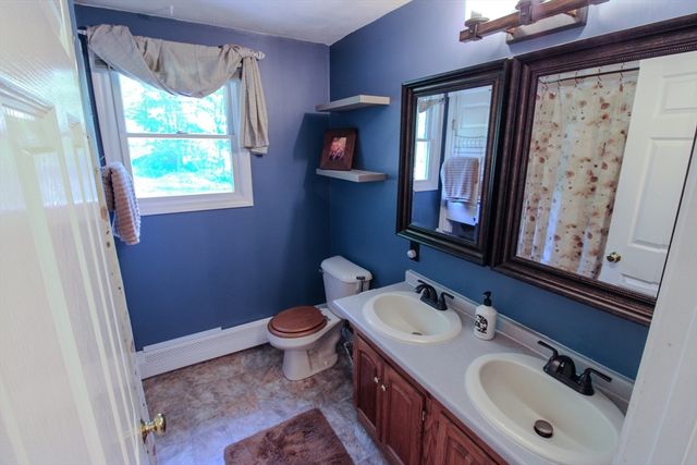 2 Forest Way, Lincoln, RI 02865