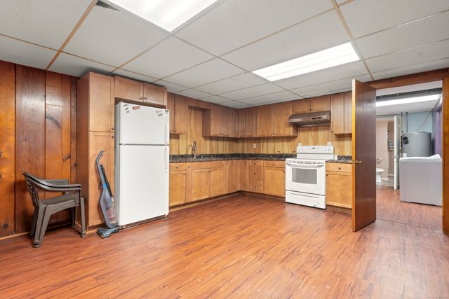 523 Chamberlain Hill Road, Haddam, CT 06441