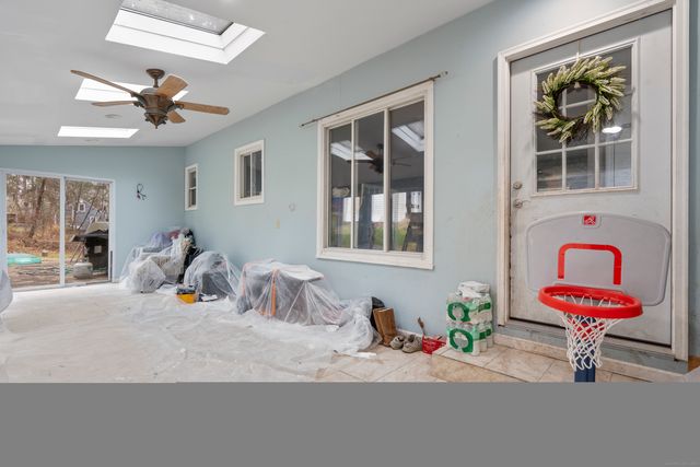 523 Chamberlain Hill Road, Haddam, CT 06441