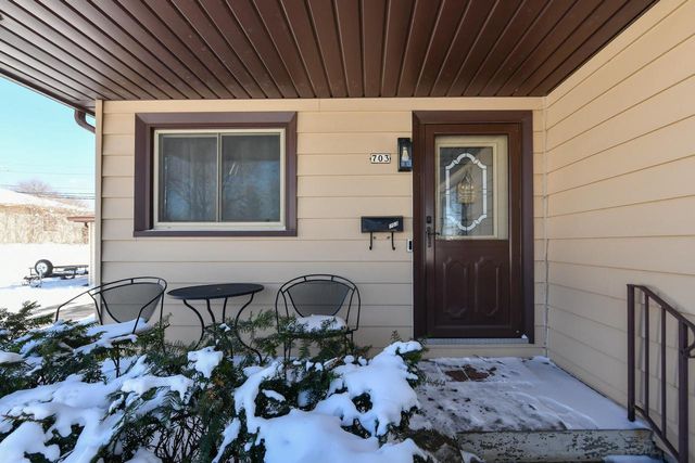 703 Perry AVENUE, Mount Pleasant, WI 53406