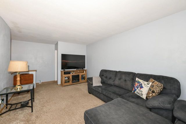 703 Perry AVENUE, Mount Pleasant, WI 53406