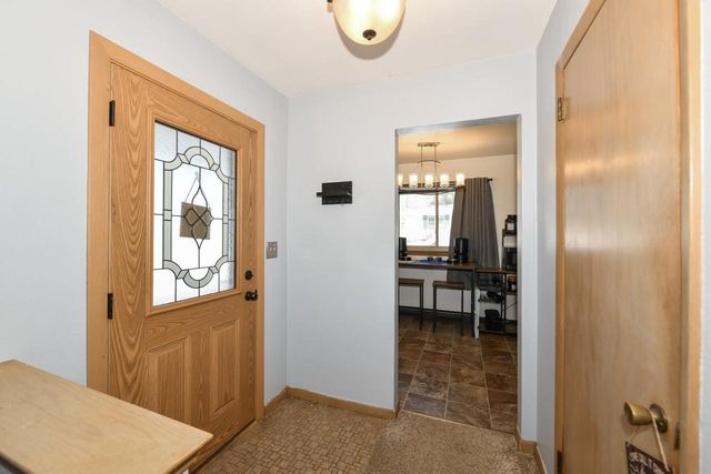 703 Perry AVENUE, Mount Pleasant, WI 53406