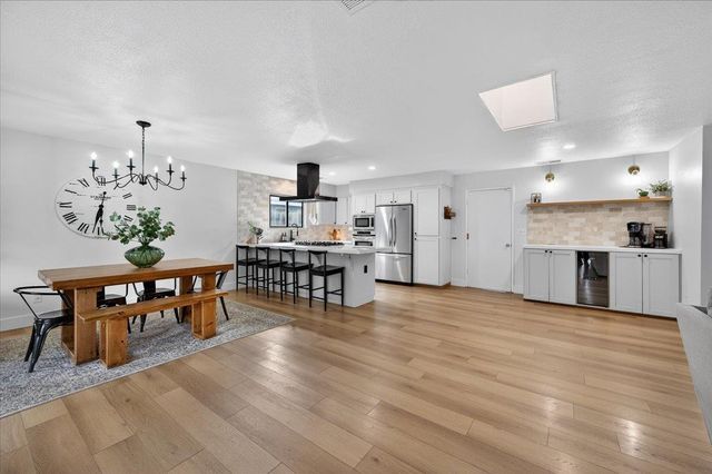 6610 N Garden Avenue, Fresno, CA 93710