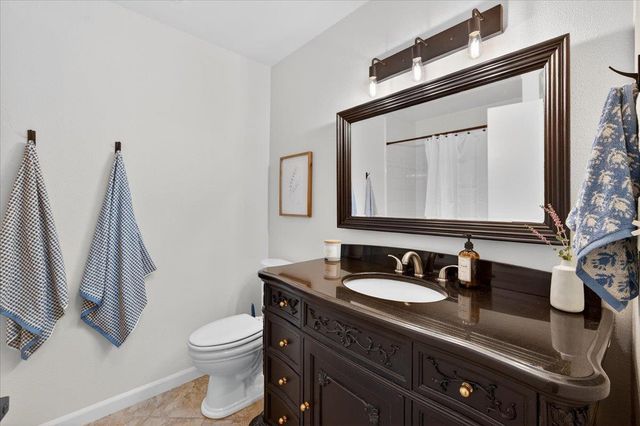 6610 N Garden Avenue, Fresno, CA 93710