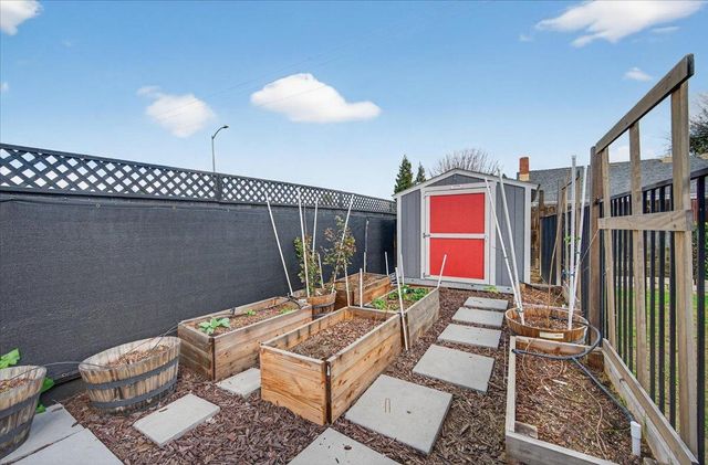 6610 N Garden Avenue, Fresno, CA 93710