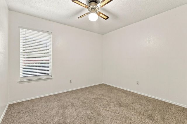 844 Woodrock Drive, Dallas, TX 75217