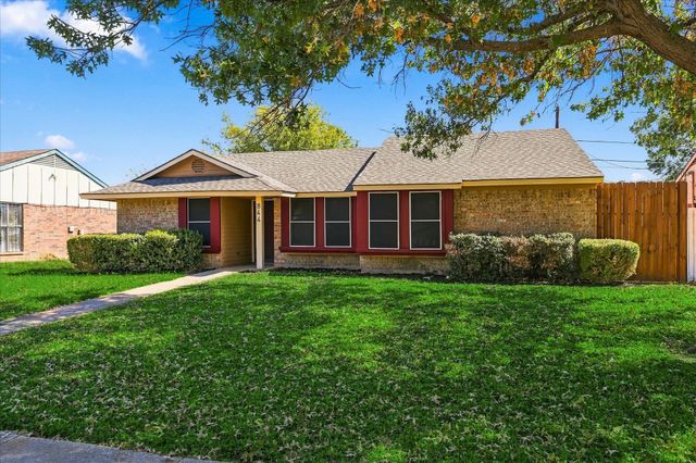 844 Woodrock Drive, Dallas, TX 75217
