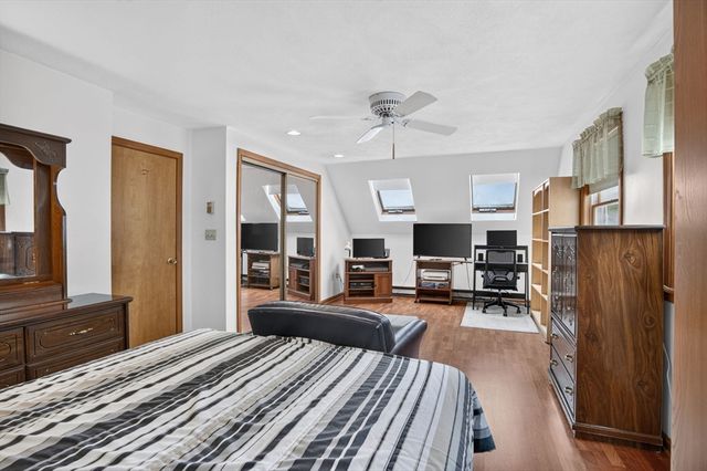 30 Brownville Ave, Lynn, MA 01902