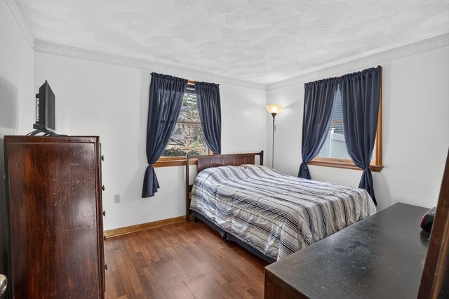 30 Brownville Ave, Lynn, MA 01902