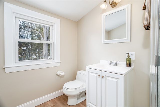 5 South Oliver St, Tewksbury, MA 01876