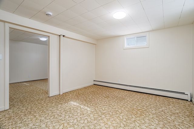 5 South Oliver St, Tewksbury, MA 01876