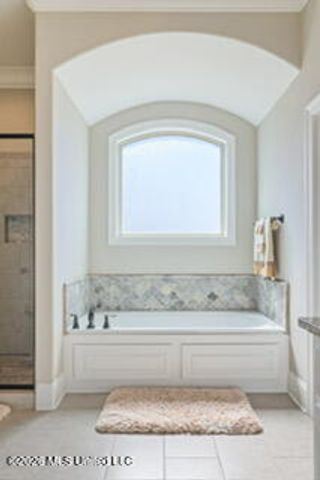 204 Stone Creek Drive, Gluckstadt, MS 39110