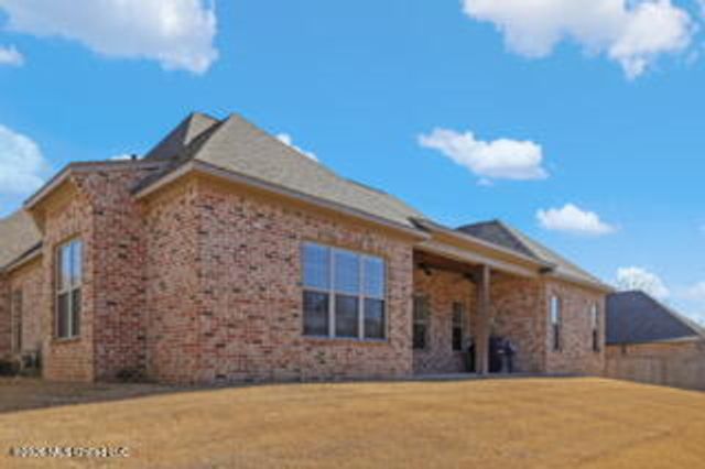 204 Stone Creek Drive, Gluckstadt, MS 39110