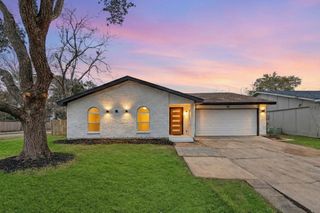 2254 Stillmeadow Drive, Missouri City, TX 77489