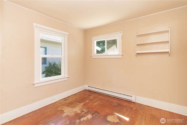 4050 S G Street, Tacoma, WA 98418