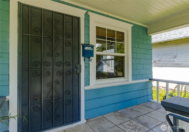 4050 S G Street, Tacoma, WA 98418