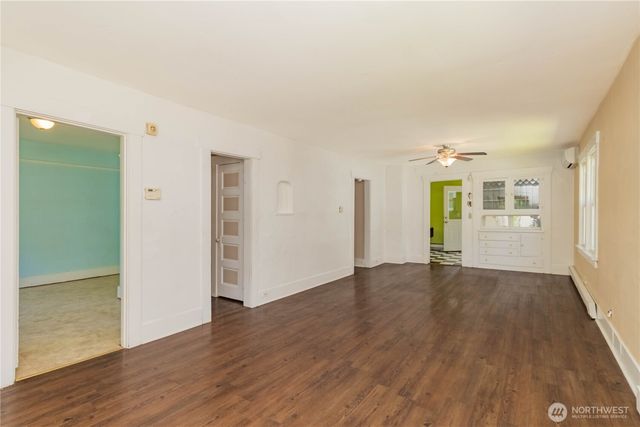 4050 S G Street, Tacoma, WA 98418