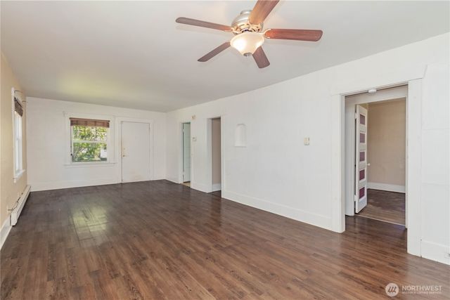 4050 S G Street, Tacoma, WA 98418