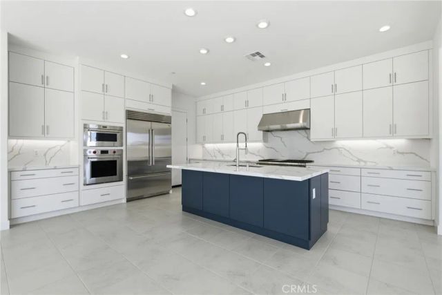 101 Red Oak, Lake Forest, CA 92630