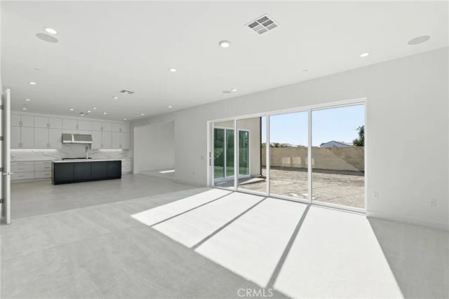 101 Red Oak, Lake Forest, CA 92630