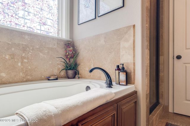 10544 Roundhill Drive, Gulfport, MS 39503