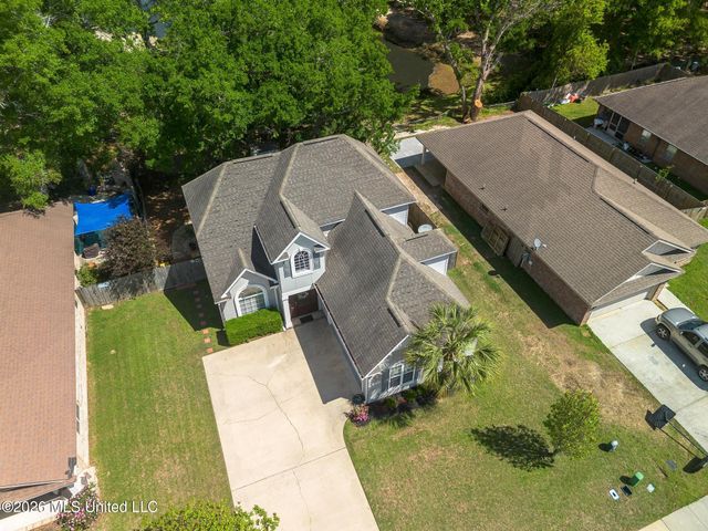 10544 Roundhill Drive, Gulfport, MS 39503