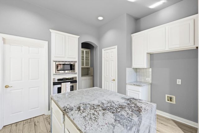 4212 Sandra Lynn Drive, Flower Mound, TX 75022