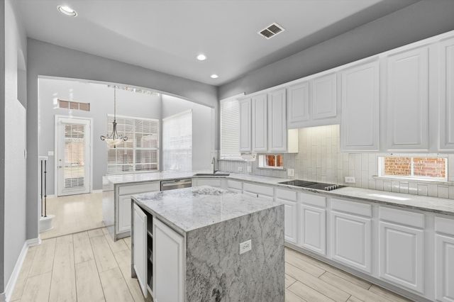 4212 Sandra Lynn Drive, Flower Mound, TX 75022