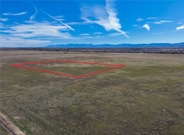 44744 47th St W, Lancaster, CA 93535