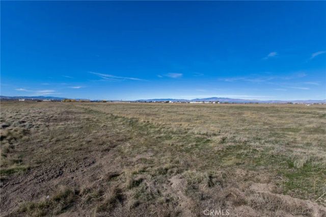 44744 47th St W, Lancaster, CA 93535