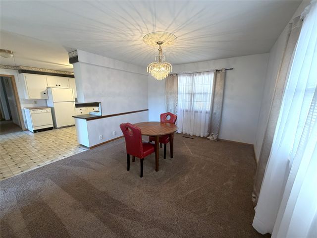 6 W Bow Drive, Cherokee, IA 51012