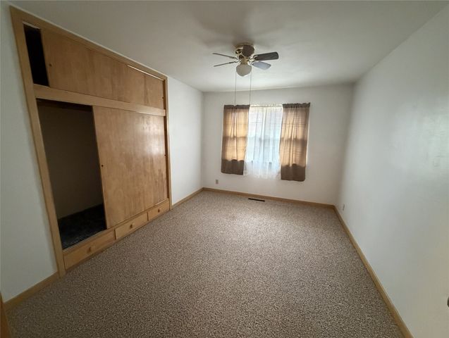 6 W Bow Drive, Cherokee, IA 51012